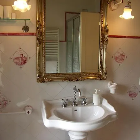 Sleeps 4 With Pool And Wifi 别墅 *