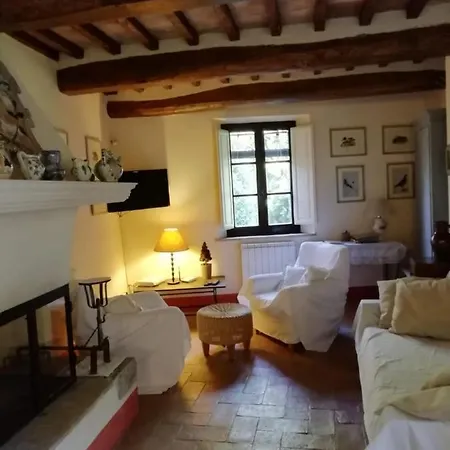 Sleeps 4 With Pool And Wifi *