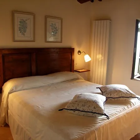 别墅 Sleeps 4 With Pool And Wifi